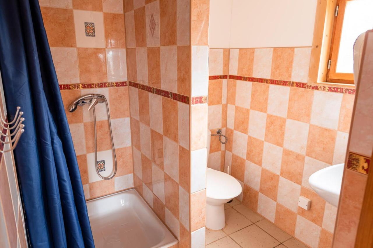 Hotel Cejch - Rekreacni Areal S Restauraci Kněžmost Zewnętrze zdjęcie